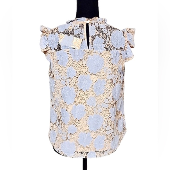 ❎💲SOLD 💲❎ NWT Nude & Periwinkle lined Floral Lace Sleeveless Blouse sz L - Picture 3 of 16